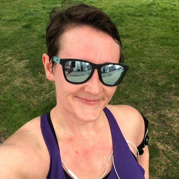 Meet your Posher, Jaclyn - Picture 4 of 7